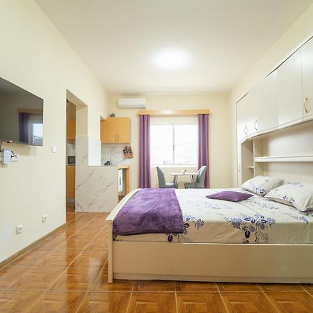 Residencial Liviamilena Santa Maria Apartment ภายนอก รูปภาพ