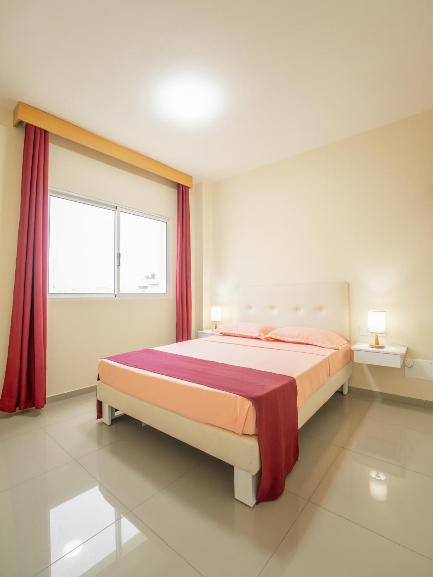 Residencial Liviamilena Santa Maria Apartment ภายนอก รูปภาพ